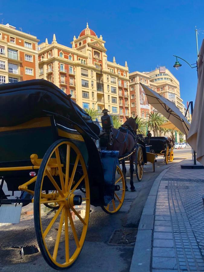 Ohana Beachfront Malagueta Malaga Bagian luar foto
